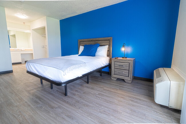 Photo - Siegel Suites Shreveport