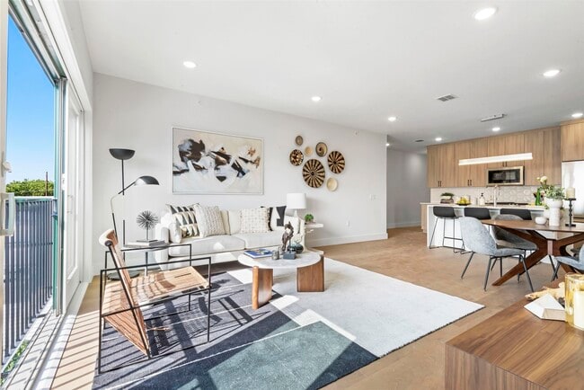 Photo - 620 Palisade Ave Unit 202