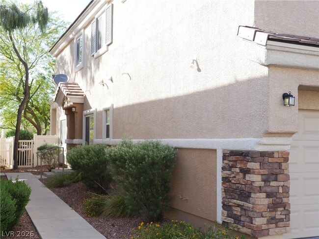 1065 Cryer Ct