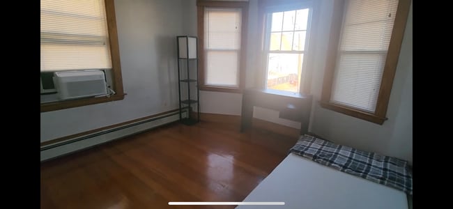 Building Photo - 155 Alder St Unit 155 Rental