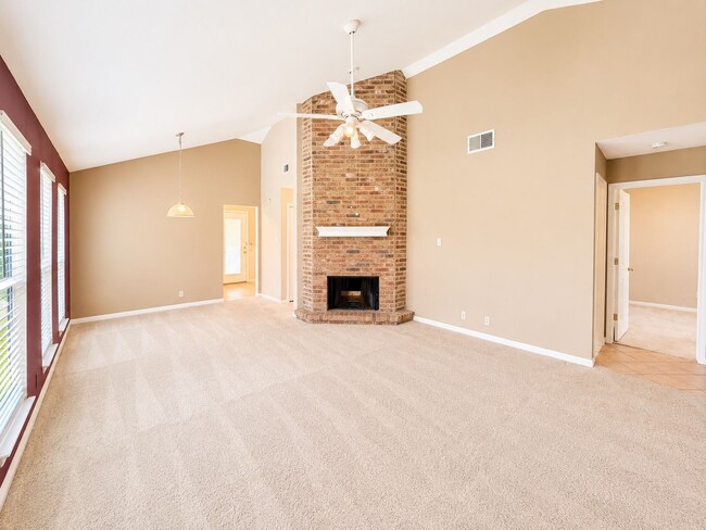 Photo - Beautifully maintained 2-bedroom garden home in North East Independent School District