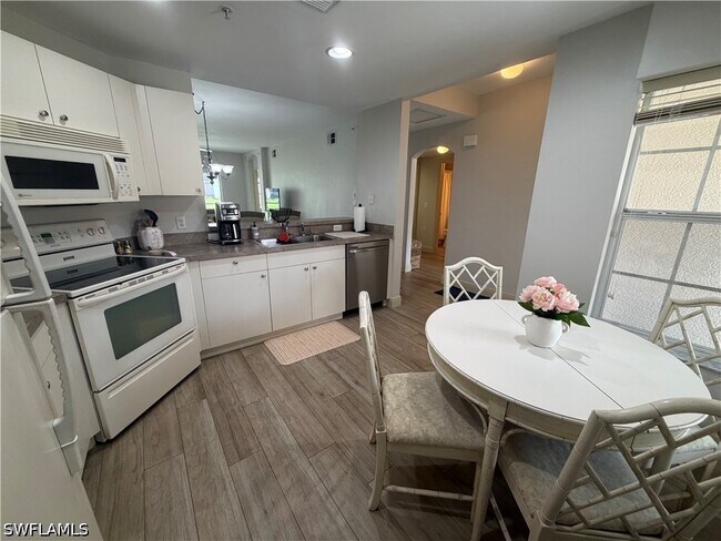 Photo - 3009 Driftwood Way Unidad 2803