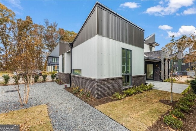 Photo - 360 2nd St