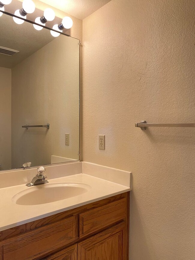 Photo - Lovely 2 Story Home in the Heart of Laguna.