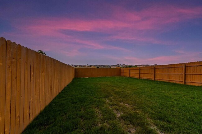 Photo - 401 White Steppe Way