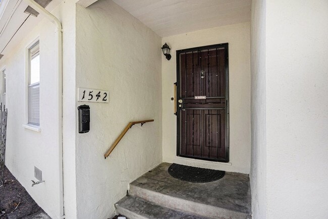 Photo - 1542 Bay St Unit 1542