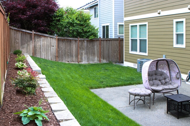 Photo - 7801 Rushmore Ave NE Unit 7801 Rushmore Ave