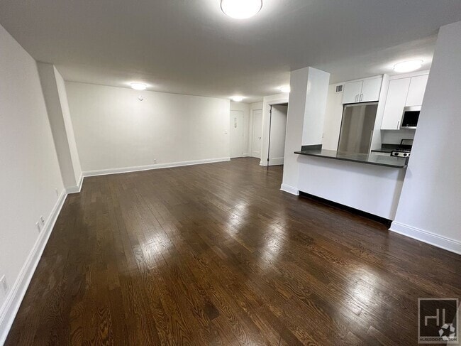 Building Photo - EAST 56 STREET Rental
