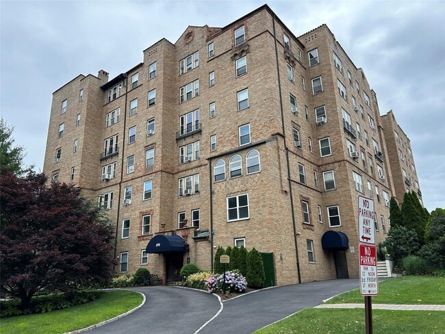 Photo - 490 Bleeker Ave Condo Unit 6J