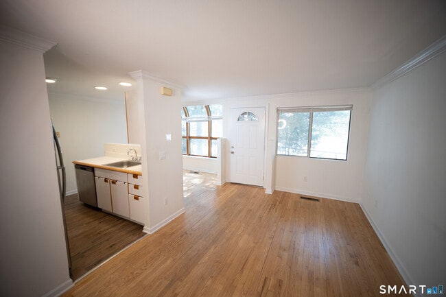 Photo - 3236 Madison Ave Unit #2