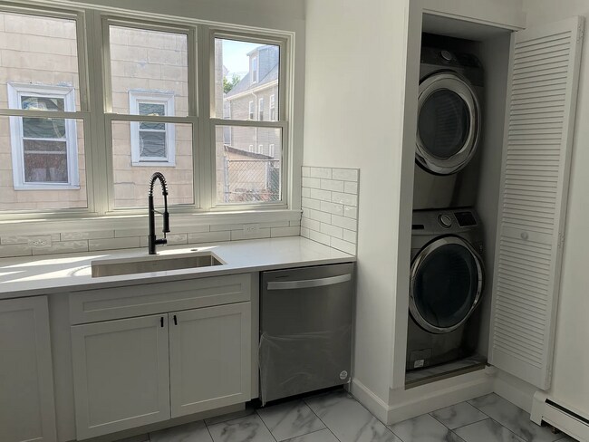 Photo - 88 Irving St Unit 1