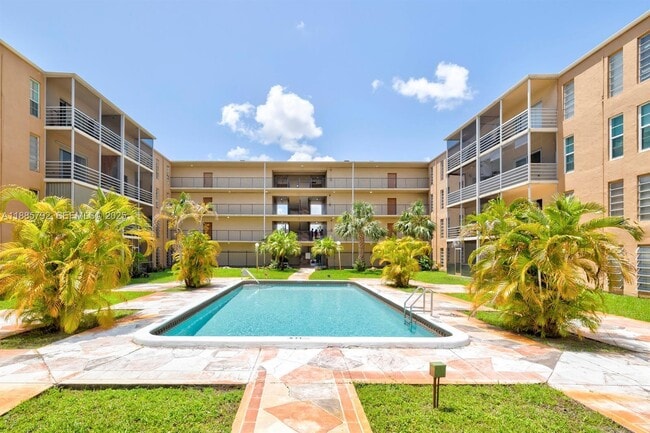 Photo - 4848 NW 24th Ct Unit 203