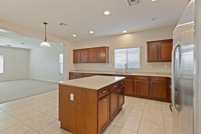 Photo - Gorgeous 4 Bedroom Home in Phoenix!