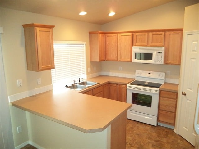 Photo - 16866 Bayou Way