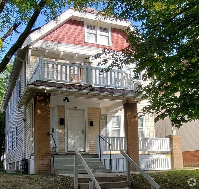 Townhomes for Rent in Milwaukee WI 84 Townhouses Page 2