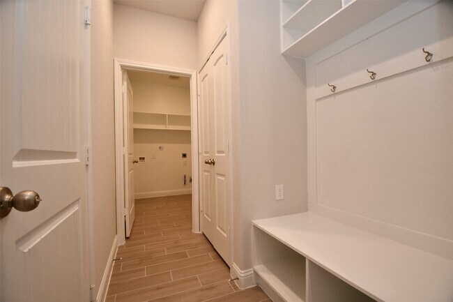 Photo - 19722 Dwight Eisenhower Dr