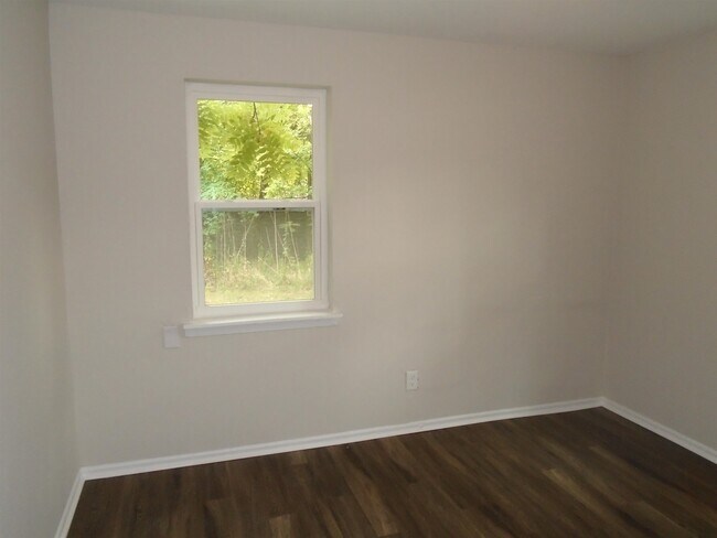 Photo - 2507 Staten Ave