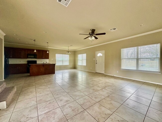 Photo - Spacious 4-Bed, 5-Bath Home with Large Backyard Minutes from Baylor Campus!