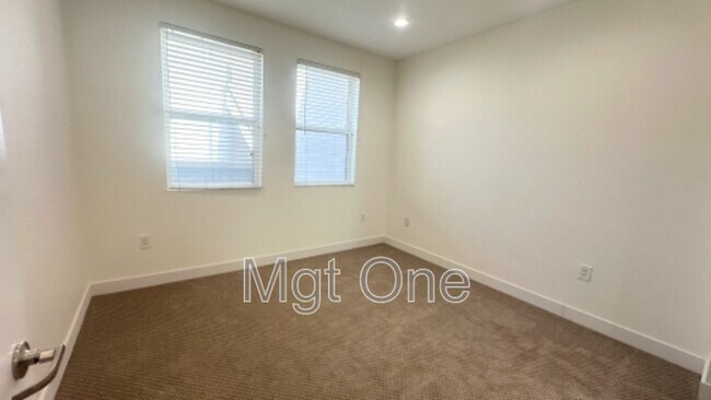 Photo - 2379 Scholarship