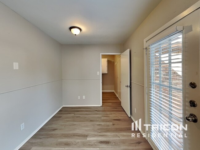 Photo - 5001 Oregon Ct