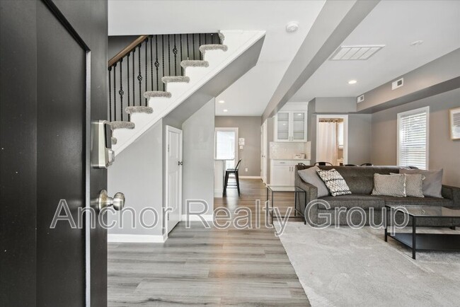 Photo - 250 N 4th St Casa