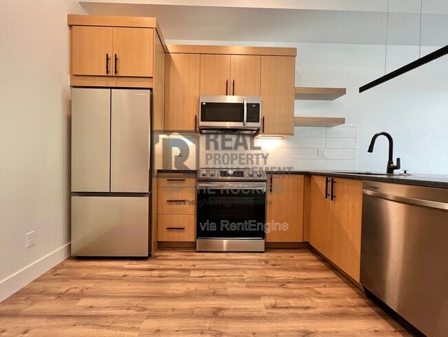 Photo - 400 N Garfield Ave Unit 206