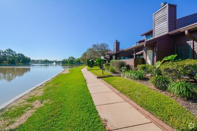 Building Photo - 2611 Grants Lake Blvd Rental