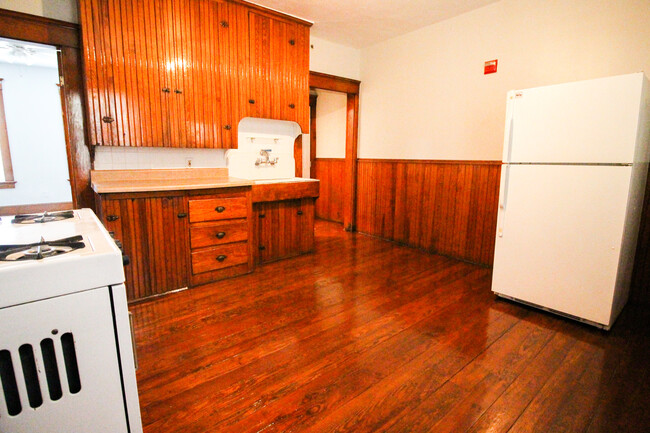 Photo - 567 Blackstone St Apartment Unit 3F