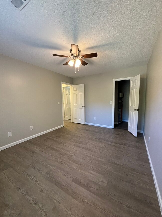 Primary Bedroom - 511 Mystic Dr Unit G