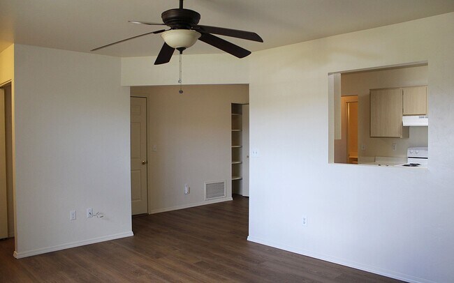 Photo - 6181 N Rockland Dr Unit B
