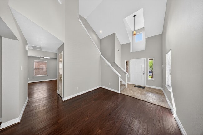 Photo - 7243 River Pines Dr