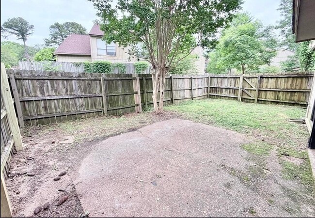 Photo - 8406 Rockcreek Pkwy