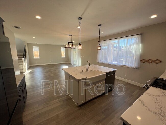 Photo - 2176 Selway Dr