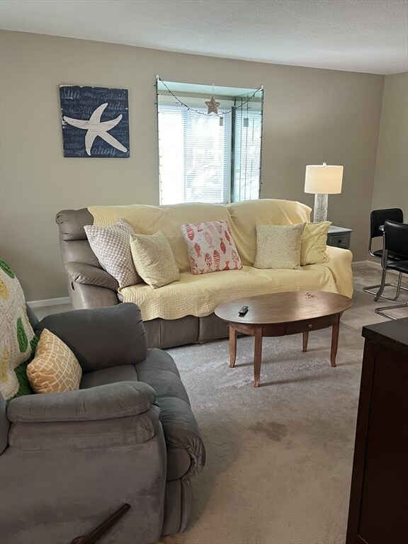 21 Beal's Cove Rd Condo Unit H Condo for Rent in Hingham, MA