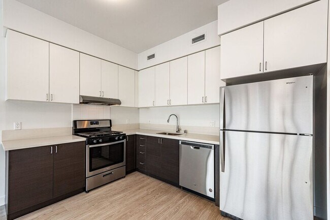 Photo - 4435 Piedmont Ave Unit 306