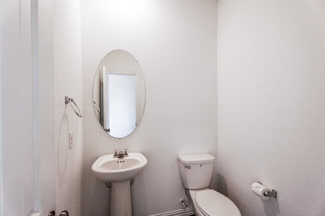 Photo - 9011 Beacon Mill Dr