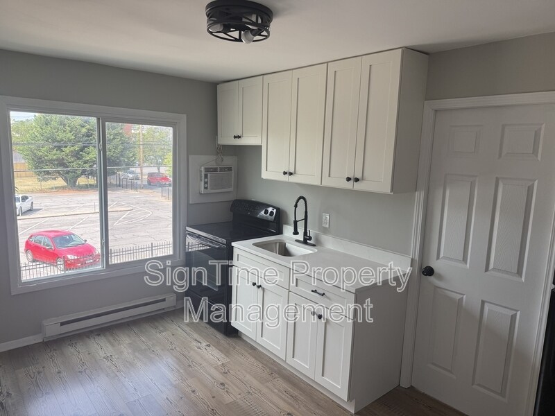 Photo - 62 W Church St Unidad 2