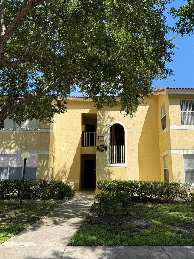 Photo - 12950 Vista Isles Dr Unit 421