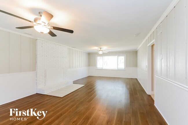 Photo - 1045 High Ridge Rd