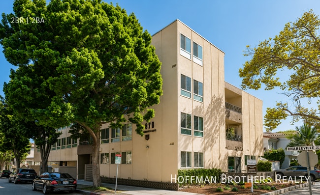 Photo - 8730 Charleville Blvd Unidad 102