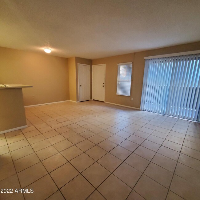 Photo - 1645 W Baseline Rd