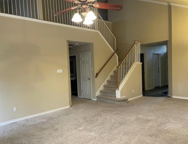 Photo - 2105 Lobelia Dr