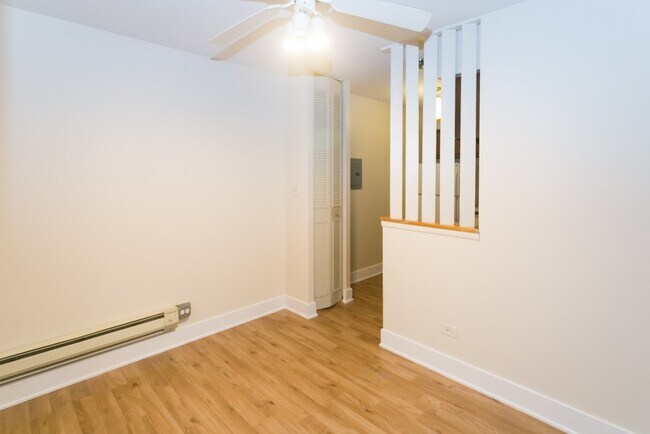 Photo - 675 W Wrightwood Ave Unit 402