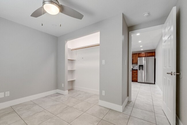 Photo - Move-In Ready Two-Bedroom with Modern Finishes & Stainless-Steel Appliances Unit Bassler - 2318  A