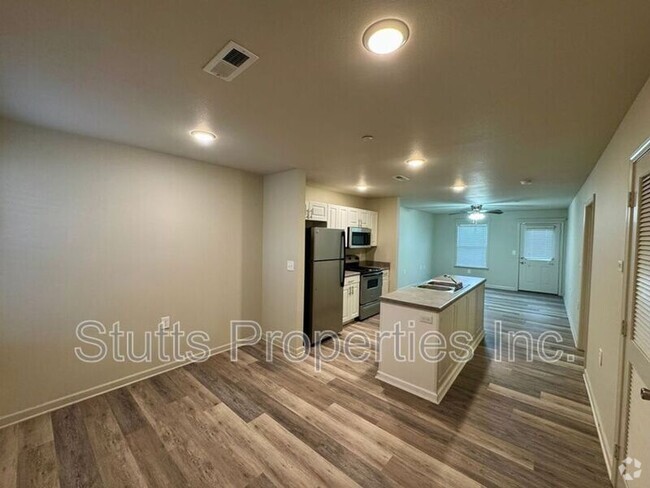 Building Photo - 201 Gin Ct Unit 603 Rental