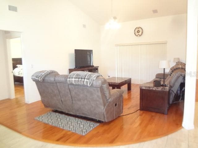 Photo - 124 Foster Ln