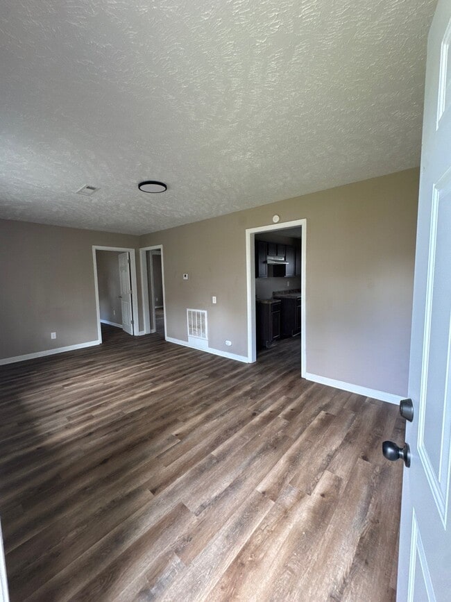 Photo - 916 Monroe Ave