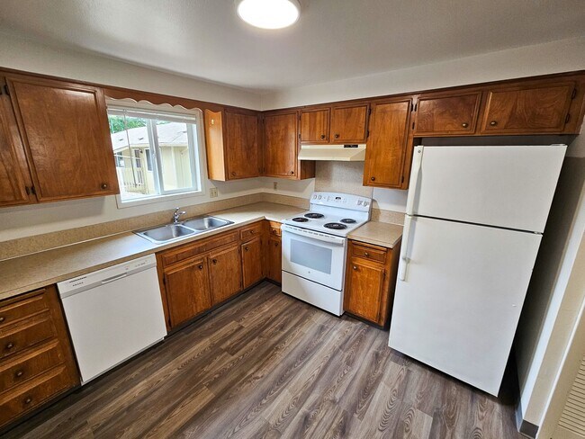2177-2183 Nomad Ct SE