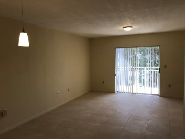 Photo - 11309 SW 200th St Unit 306