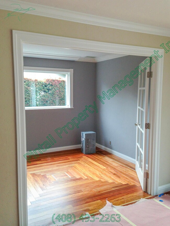 Photo - 1513 Williams Ave